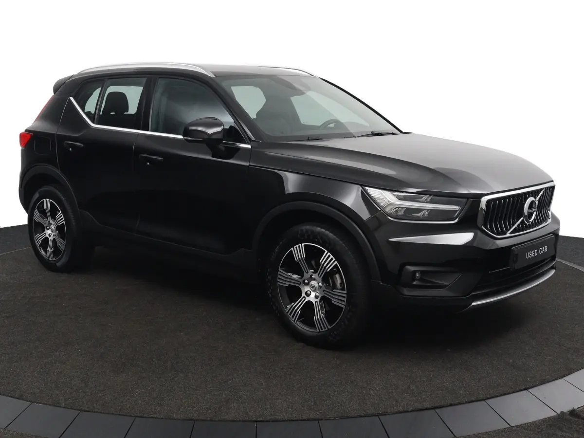 T2 Inscription | Stoel en stuurwielverwarming | Adaptieve Cruise control | Lederen bekleding | Parkeersensoren voor en achter | LED |