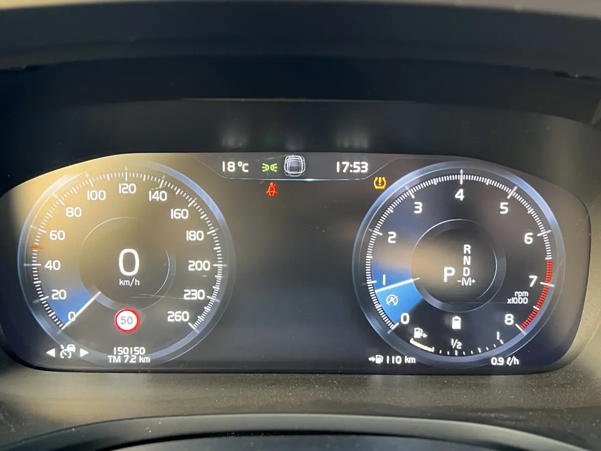 2.0 B5 AWD Plus | Panoramisch schuif/ kanteldak | Harmen & Kardon | Trekhaak wegklapbaar | LEF verlichting |