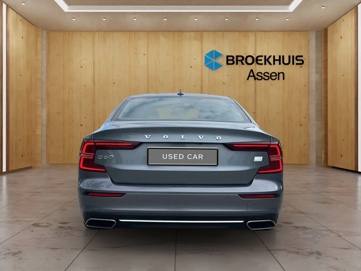 2.0 Recharge T6 AWD Inscription | BLIS | Camera | Stoel + Stuur verwarming | Elektrische stoelen | Adapt. Cruise