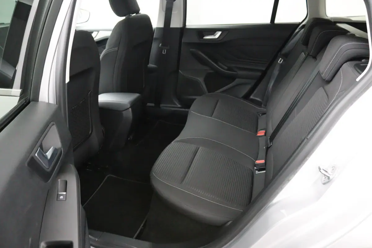 1.0 EcoBoost Titanium X Automaat | Achteruitrijcamera | Airco (automatisch) | Apple Carplay/Android Auto|telefoonintegratie premium