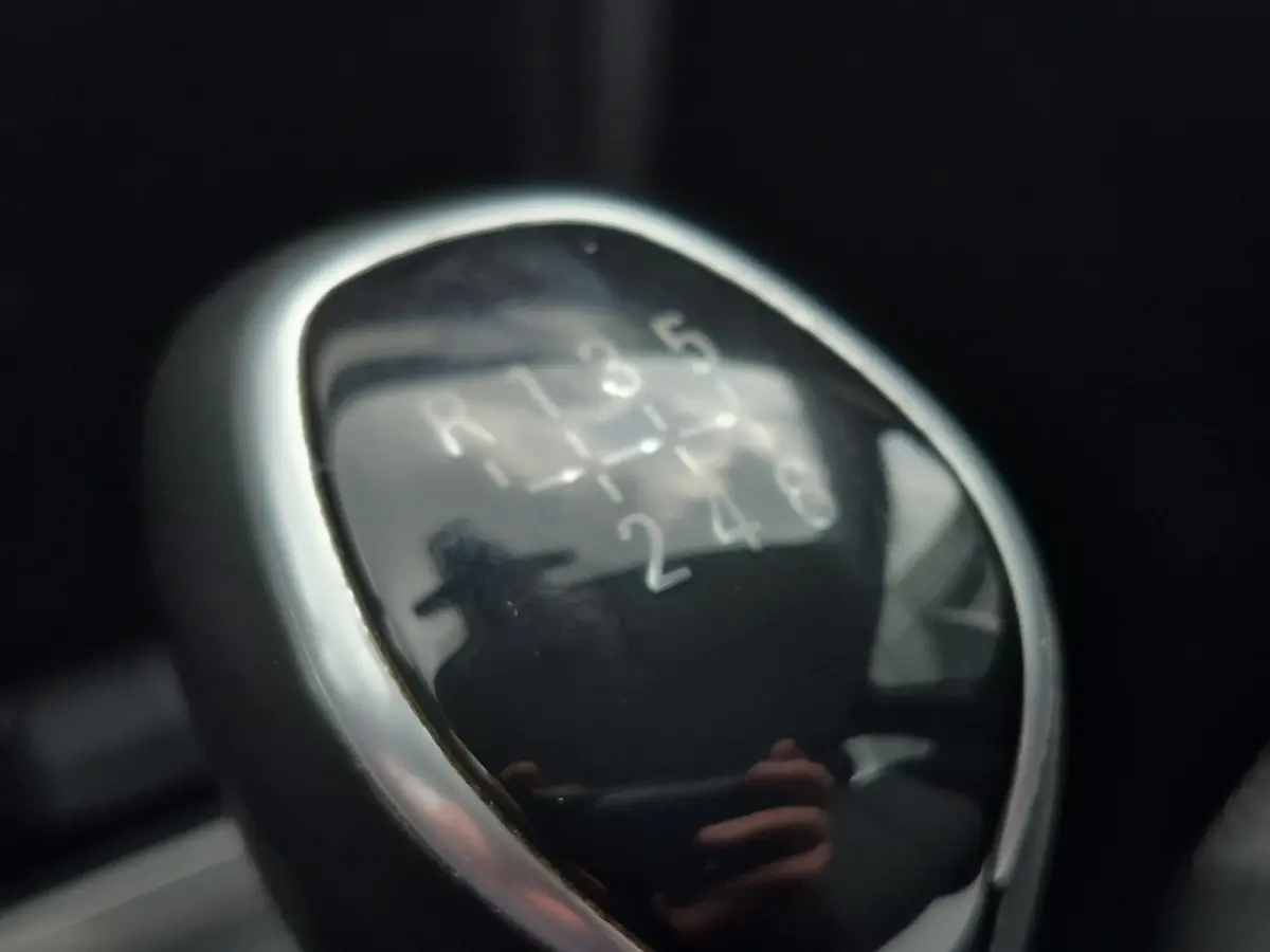 1.2 Edition 100pk | Airco | Cruise control | Bluetooth |