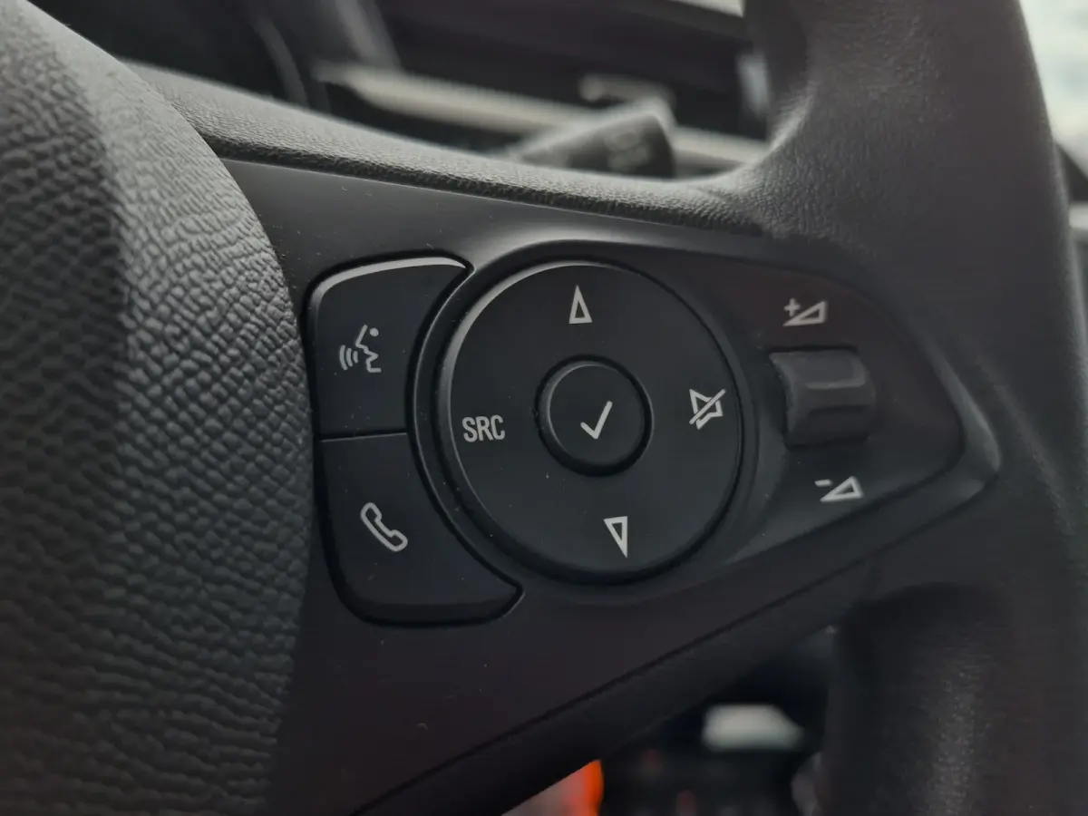 1.2 Edition 100pk | Airco | Cruise control | Bluetooth |