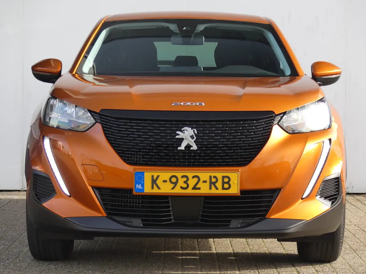 1.2 PureTech Active | APPLE CARPLAY / ANDROID AUTO | PARKEERSENSOREN |