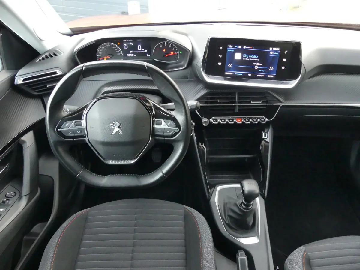 1.2 PureTech Active | APPLE CARPLAY / ANDROID AUTO | PARKEERSENSOREN |