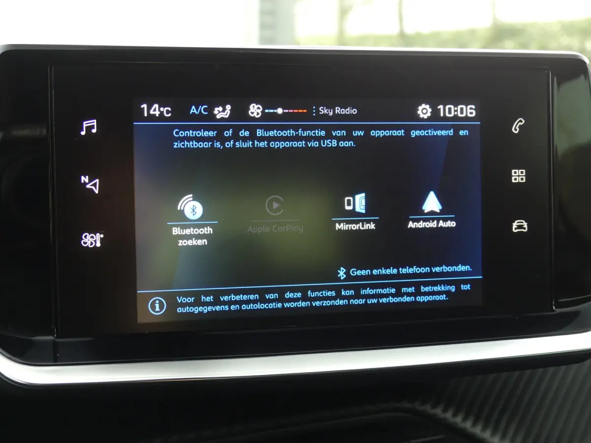 1.2 PureTech Active | APPLE CARPLAY / ANDROID AUTO | PARKEERSENSOREN |