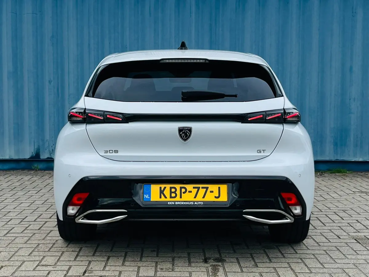 1.2 PURETECH 130PK 5-DRS GT AUTOMAAT | Achteruitrijcamera | Apple Carplay/Android Auto|telefoonintegratie premium | Bluetooth telefoonvoorbereiding