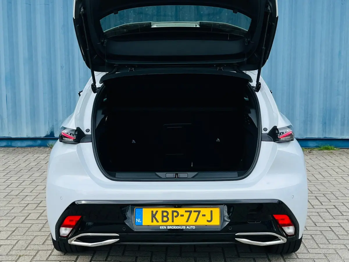 1.2 PURETECH 130PK 5-DRS GT AUTOMAAT | Achteruitrijcamera | Apple Carplay/Android Auto|telefoonintegratie premium | Bluetooth telefoonvoorbereiding