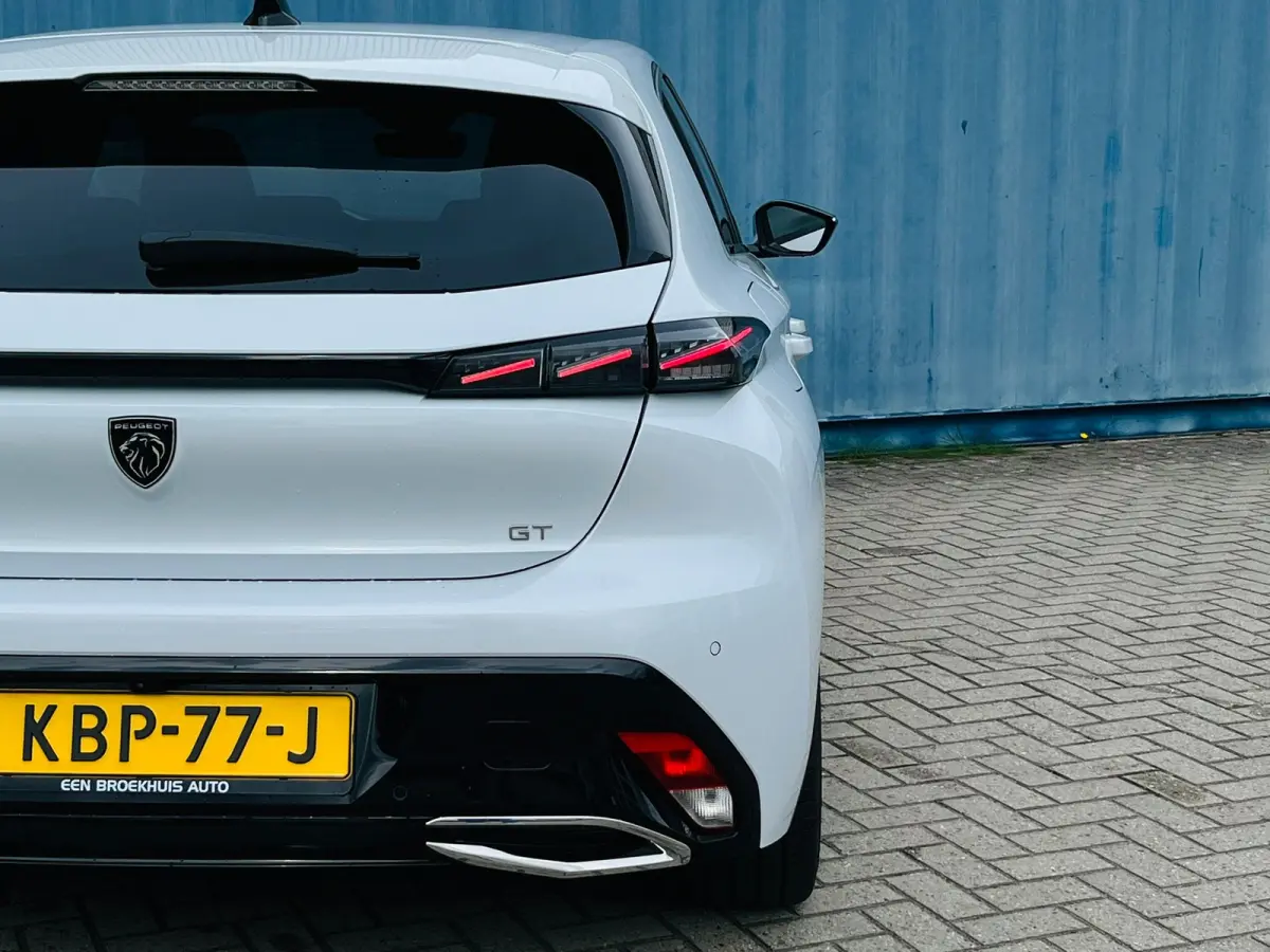 1.2 PURETECH 130PK 5-DRS GT AUTOMAAT | Achteruitrijcamera | Apple Carplay/Android Auto|telefoonintegratie premium | Bluetooth telefoonvoorbereiding