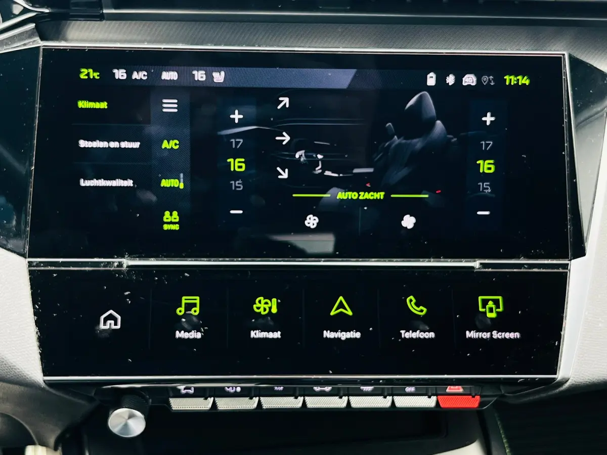 1.2 PURETECH 130PK 5-DRS GT AUTOMAAT | Achteruitrijcamera | Apple Carplay/Android Auto|telefoonintegratie premium | Bluetooth telefoonvoorbereiding