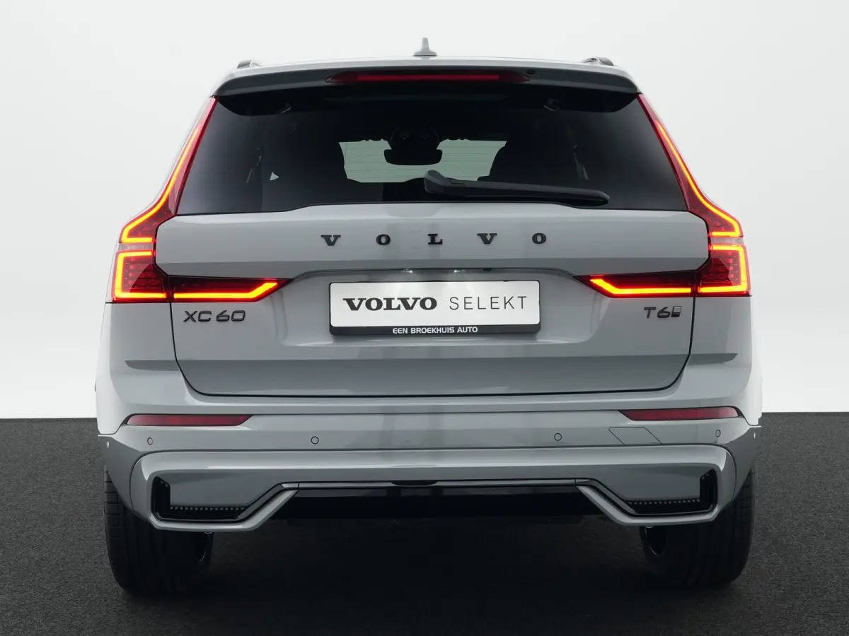 T6 AWD Plus Black Edition | Facelift | Head-Up | Harman/Kardon | Panoramadak | Adaptive Cruise Control | Nappa Sportstoelen | BLIS