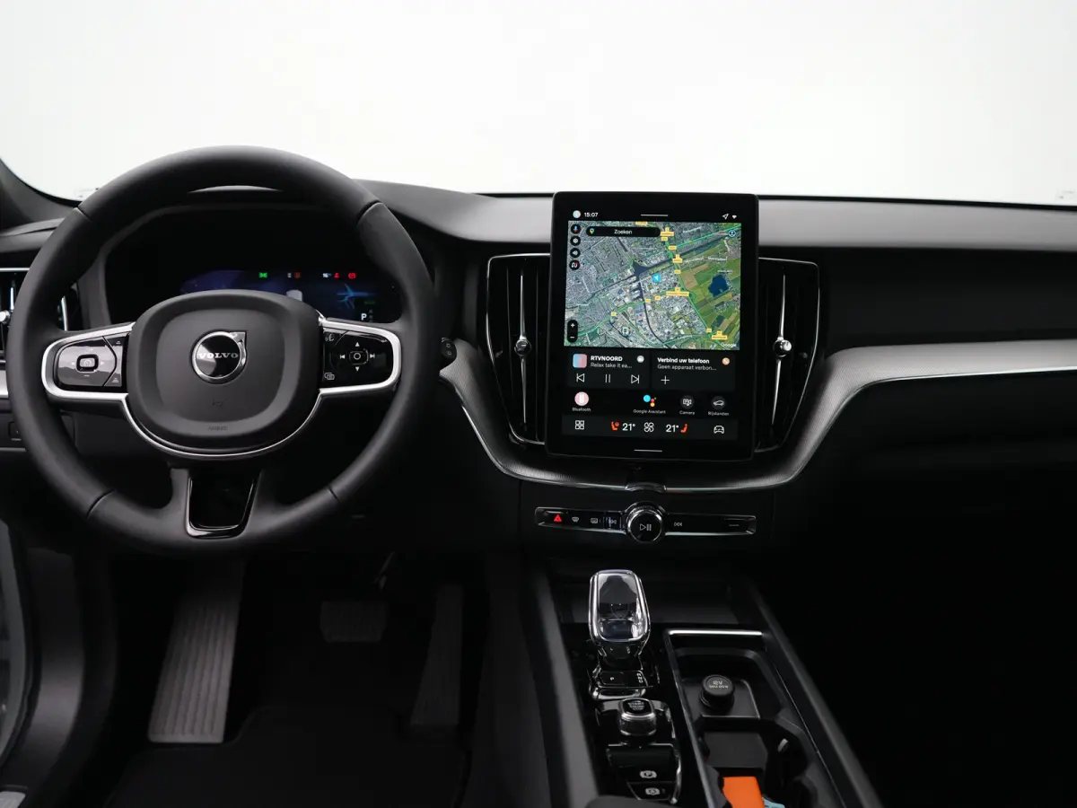 T6 AWD Plus Black Edition | Facelift | Head-Up | Harman/Kardon | Panoramadak | Adaptive Cruise Control | Nappa Sportstoelen | BLIS