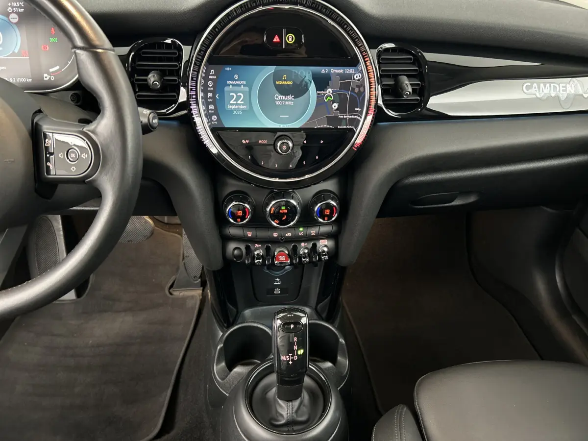 1.5 Aut. Camden Digi.Dashboard/Lederen/Sportstoelen/Camera/