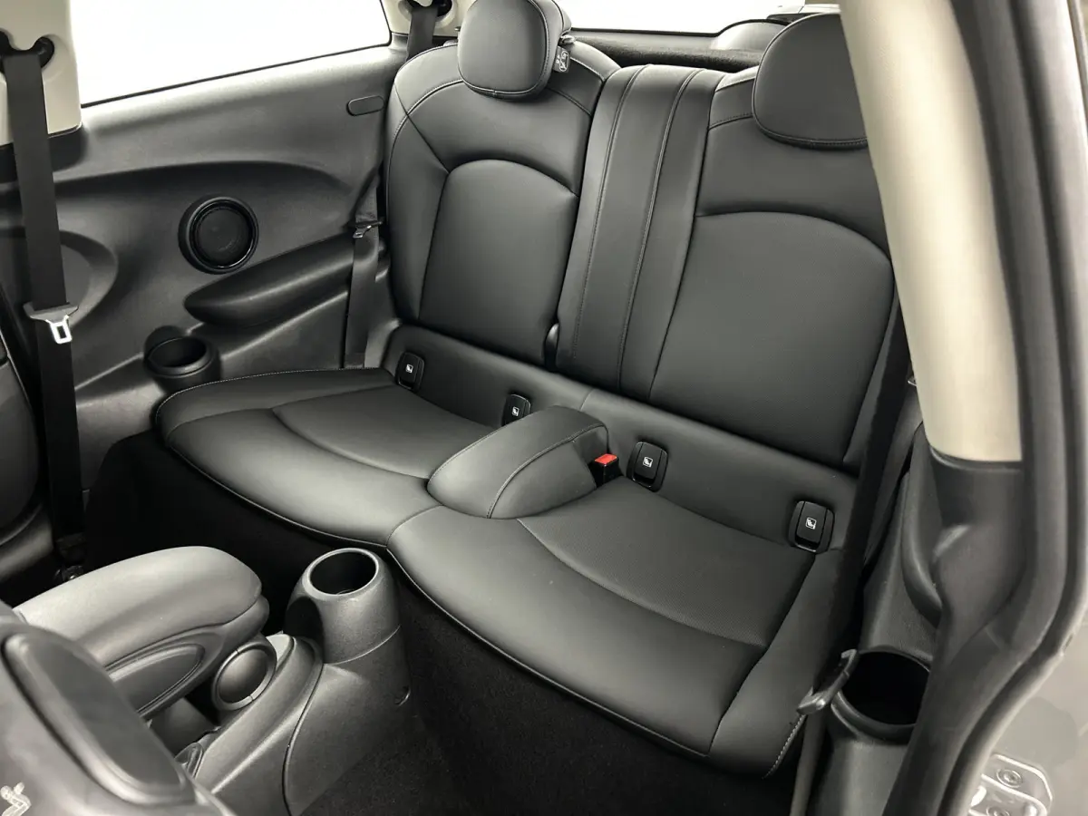 1.5 Aut. Camden Digi.Dashboard/Lederen/Sportstoelen/Camera/