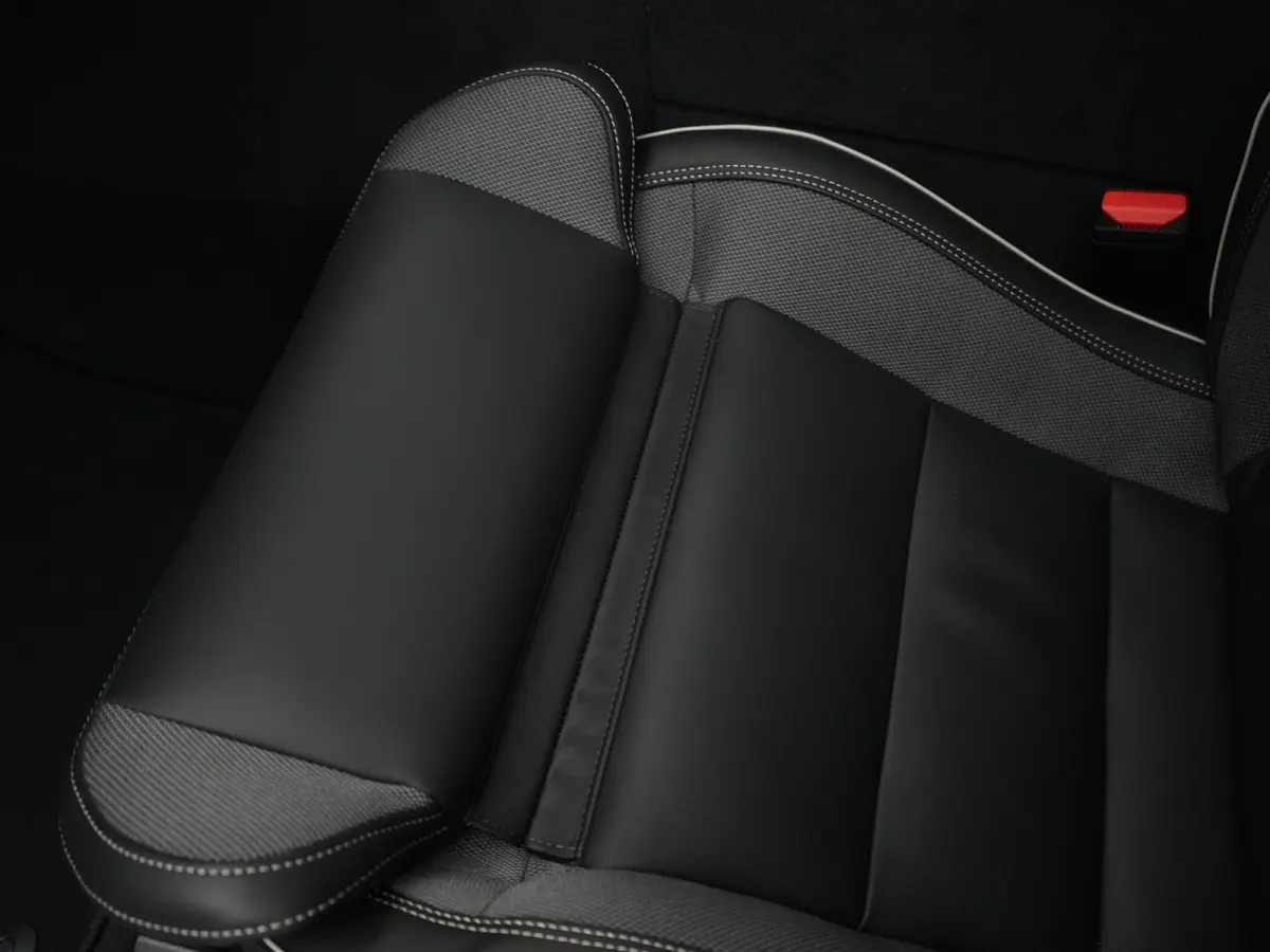 T6 AWD Plus Black Edition | Head-Up | 360° | Harman/Kardon | Sportstoelen | Panoramadak | 21" | BLIS | Adaptive Cruise