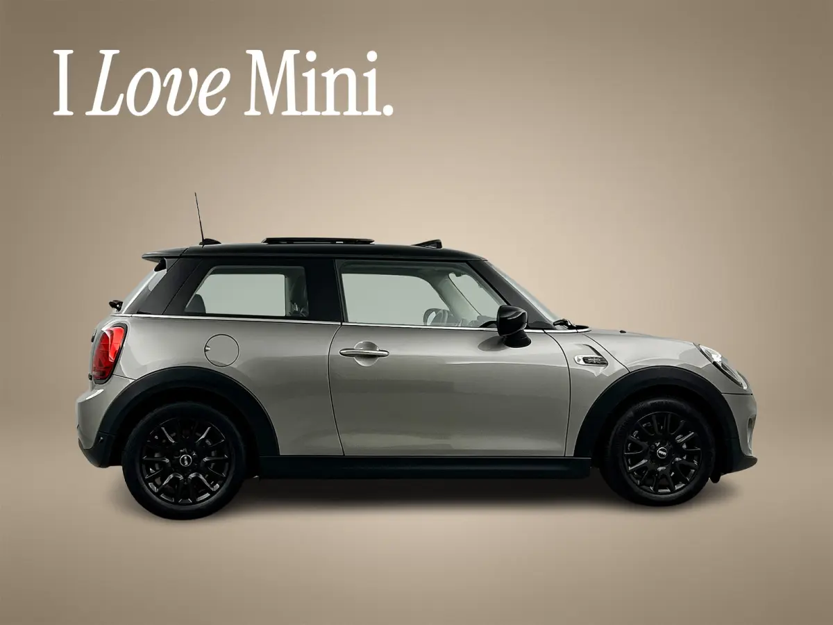1.5 136 PK Aut. Cooper Greenwich Ed. Pano-dak/Yours-Leer/Carplay/Climate