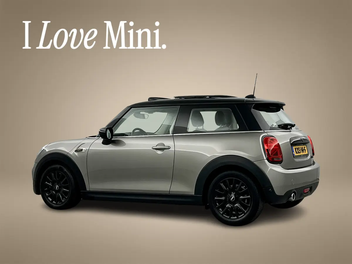 1.5 136 PK Aut. Cooper Greenwich Ed. Pano-dak/Yours-Leer/Carplay/Climate