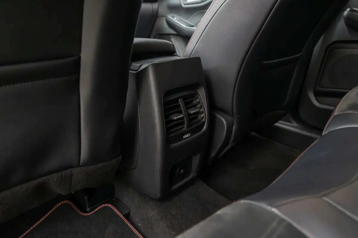 2.5 PHEV ST-Line X | Black Pack | 20 inch  | Adapt. Cruise | Camera V+A | B&O audio | 100% Dealer Onderhouden | Elektr. Klep | Dodehoek Detectie | Half Leder
