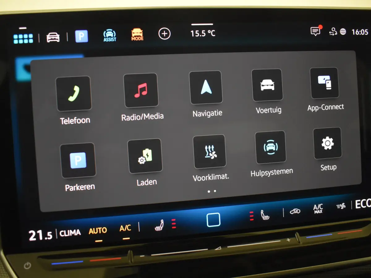 1.5 eHybrid Style Edition 204PK DSG/AUTO | Verlichte Gril l Elektr. Stoelen met geheugen l Camera | Apple carplay Android auto | Cruise control adaptief | Navigatie | Parkeersensoren voor/ac