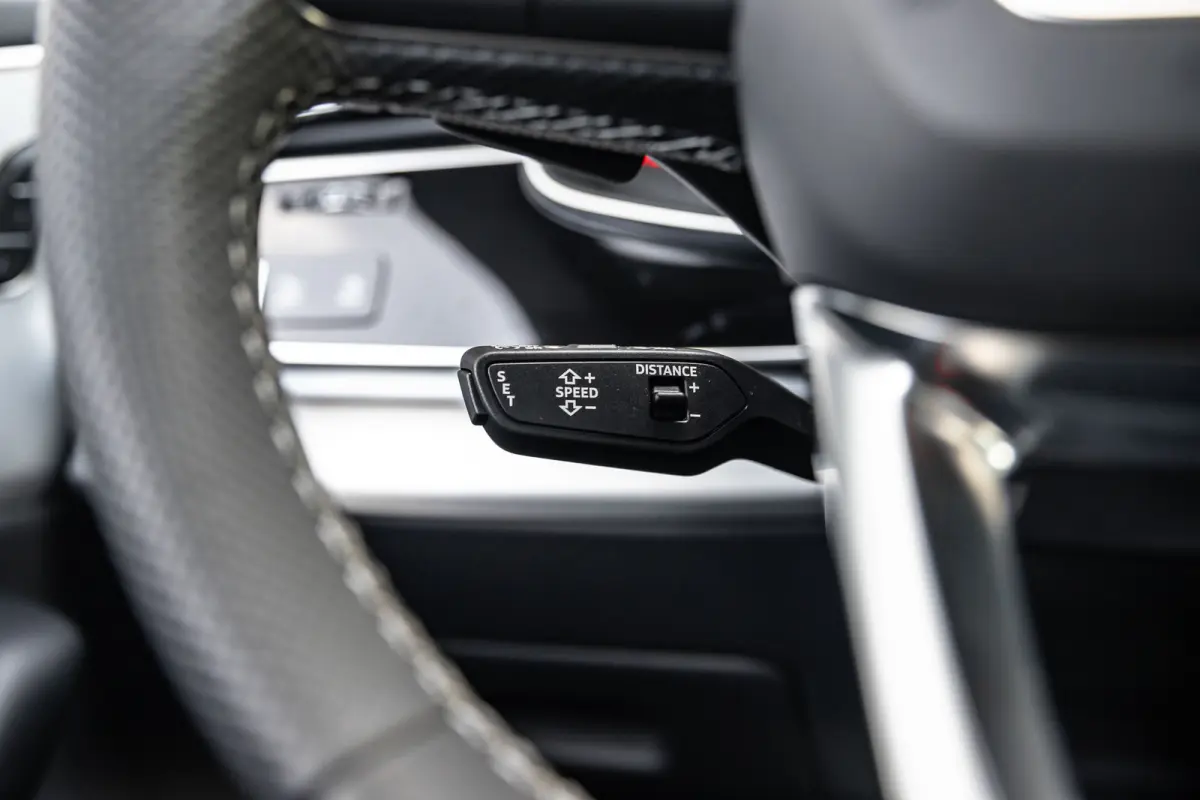55 TFSI e quattro Pro Line Advanced| Panoramadak | Nachtzichtassistent | B&O | Vierwielbesturing | HUD | | Panoramadak | Nachtzichtassistent | B&O | Vierwielbesturing | HUD |
