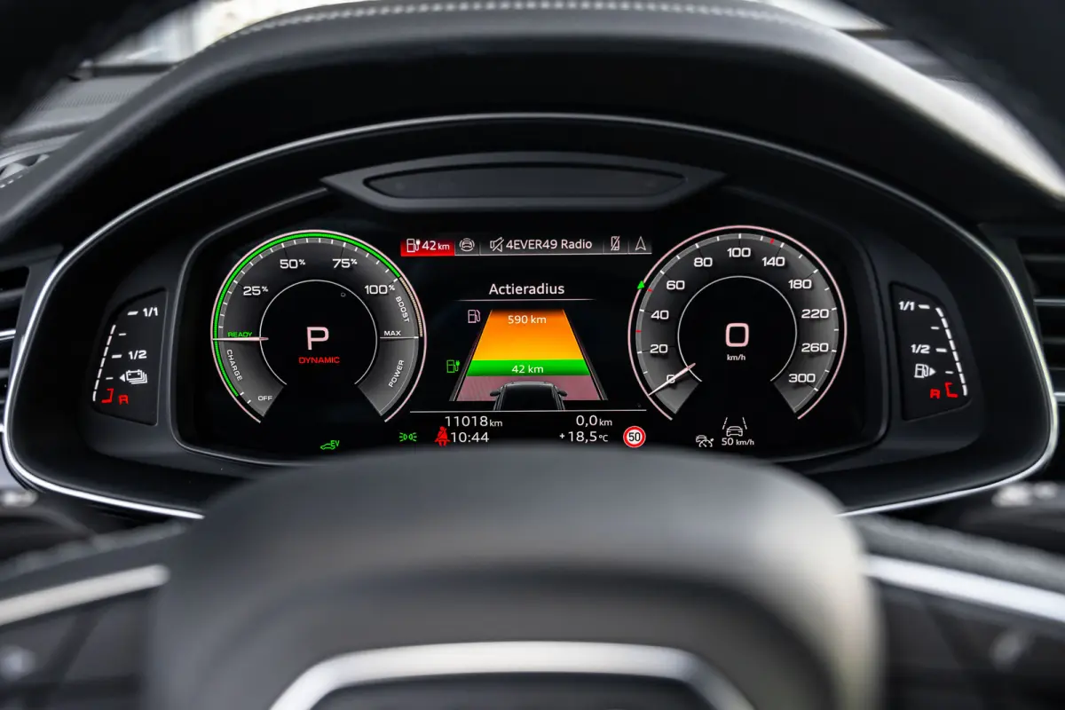 55 TFSI e quattro Pro Line Advanced| Panoramadak | Nachtzichtassistent | B&O | Vierwielbesturing | HUD | | Panoramadak | Nachtzichtassistent | B&O | Vierwielbesturing | HUD |