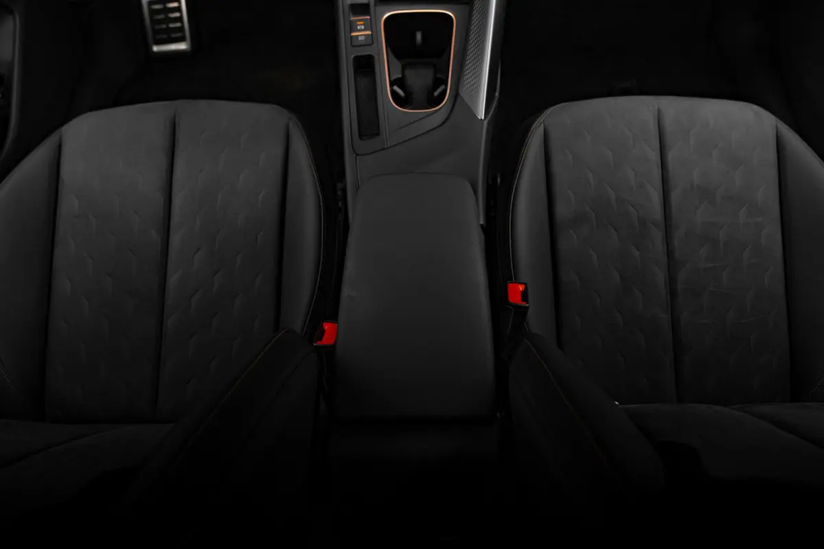 1.5 TSI e-Hybrid 272pk VZ Performance | Garantie t/m 2030 | Panoramadak | Stoelen Elektrisch | 360 Camera | Trekhaak
