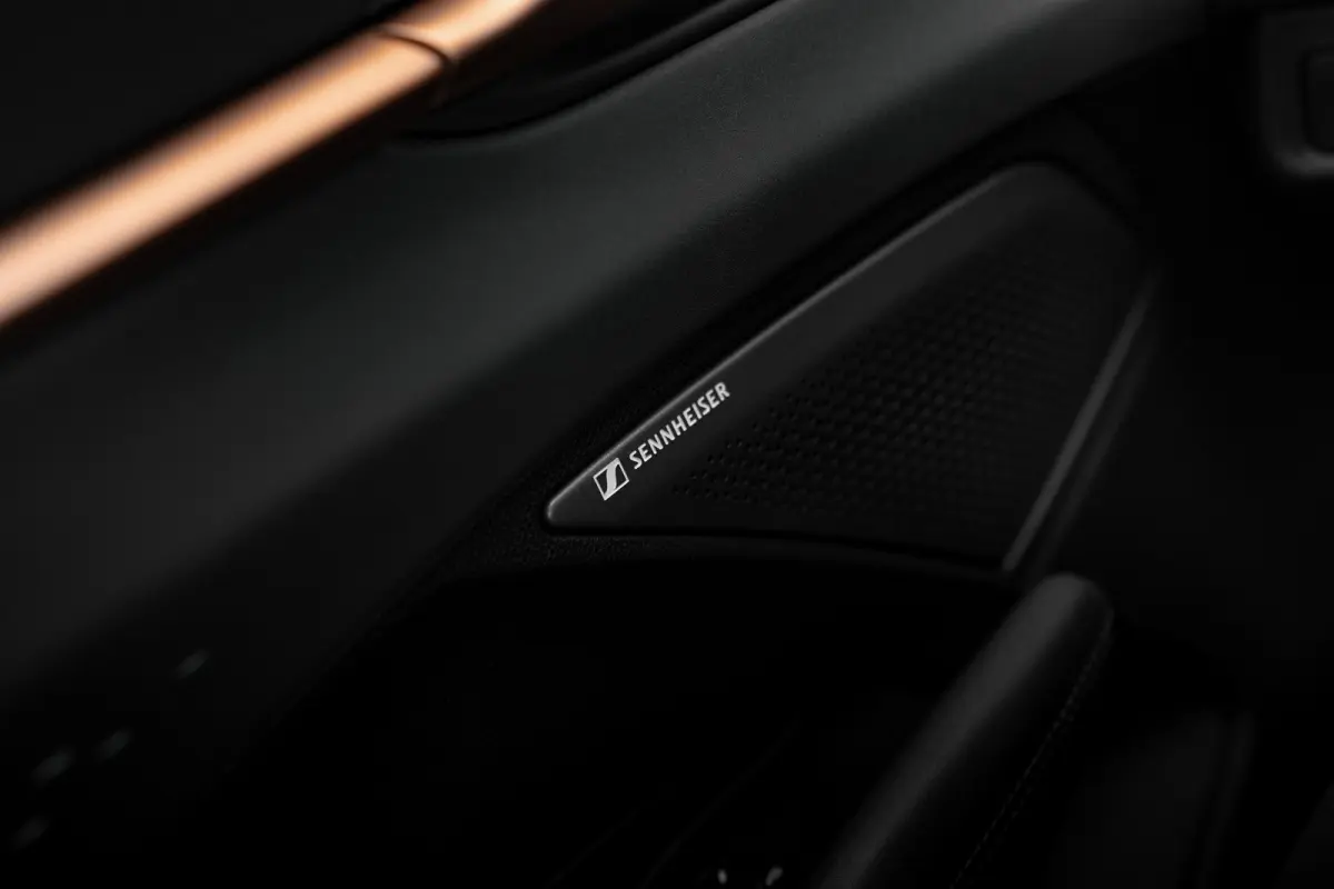 1.5 TSI e-Hybrid 272pk VZ Performance | Panoramadak | Trekhaak | 20" | Sennheiser