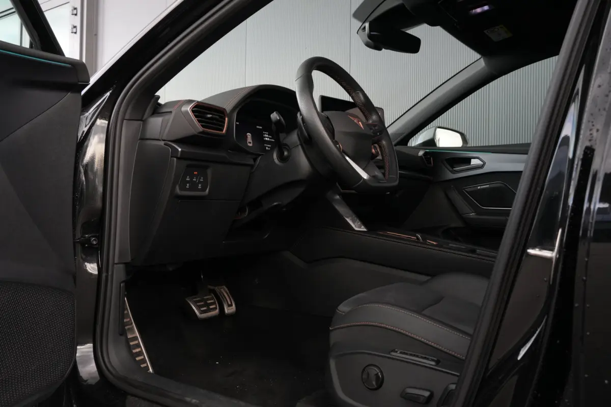 1.5 TSI e-Hybrid 204pk Business | Panoramadak | Sennheiser | Camera | Stuur & Stoelverwarming