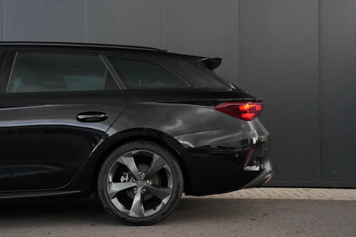 1.5 TSI e-Hybrid 204pk Business | Panoramadak | Sennheiser | Camera | Stuur & Stoelverwarming