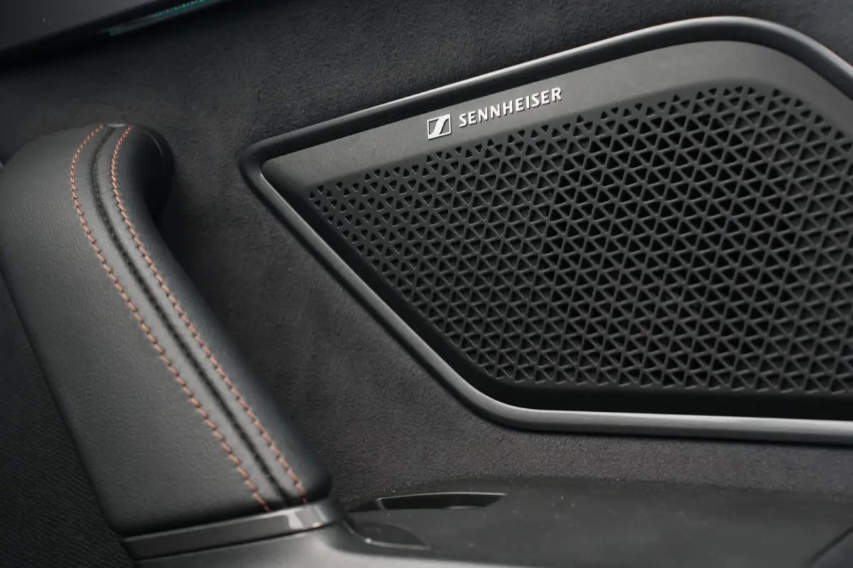 1.5 TSI e-Hybrid 204pk Business | Panoramadak | Sennheiser | Camera | Stuur & Stoelverwarming