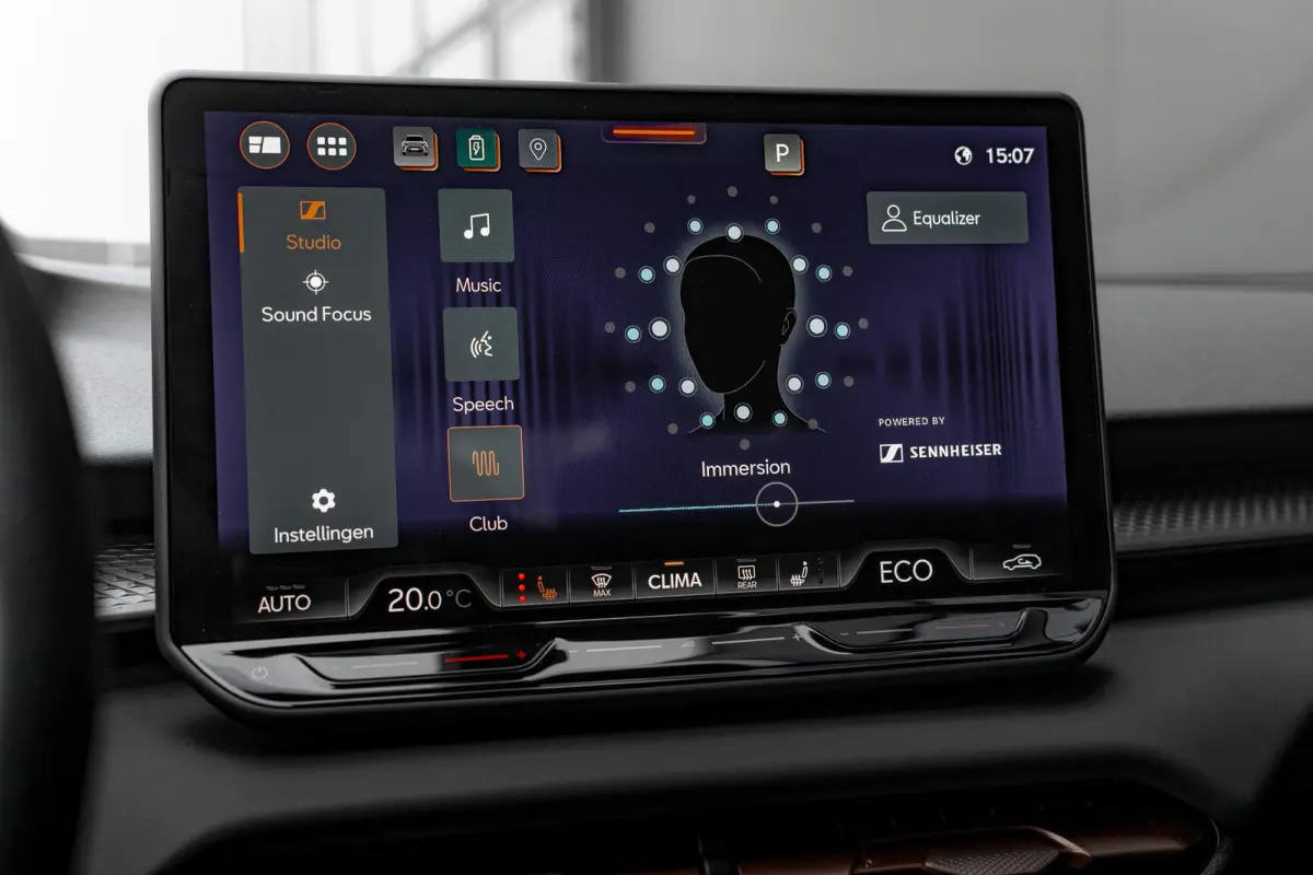 1.5 TSI e-Hybrid 272pk VZ Performance | Panoramadak | Trekhaak | 360 Camera | Stuur & Stoelverwarming