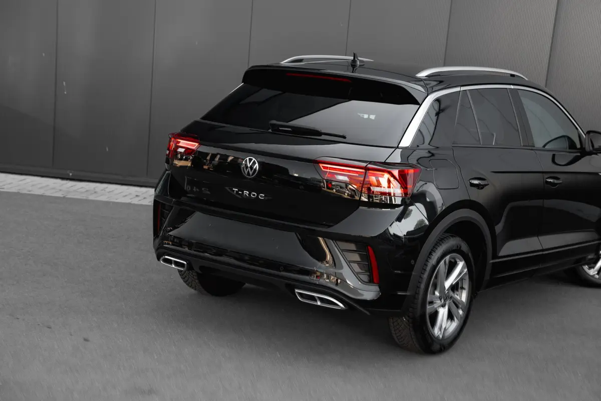 1.5 TSI 150pk 7-DSG R-Line | Trekhaak | Achteruitrijcamera | Carplay | Climate Control | Adaptive Cruise | 17"