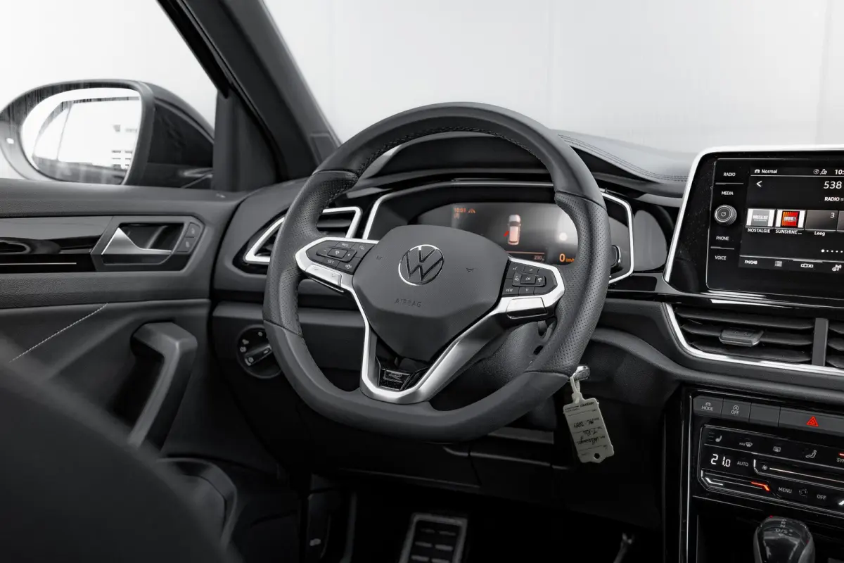 1.5 TSI 150pk 7-DSG R-Line | Trekhaak | Achteruitrijcamera | Carplay | Climate Control | Adaptive Cruise | 17"