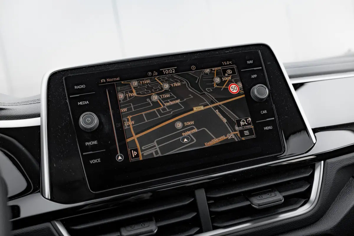 1.5 TSI 150pk 7-DSG R-Line | Trekhaak | Achteruitrijcamera | Carplay | Climate Control | Adaptive Cruise | 17"