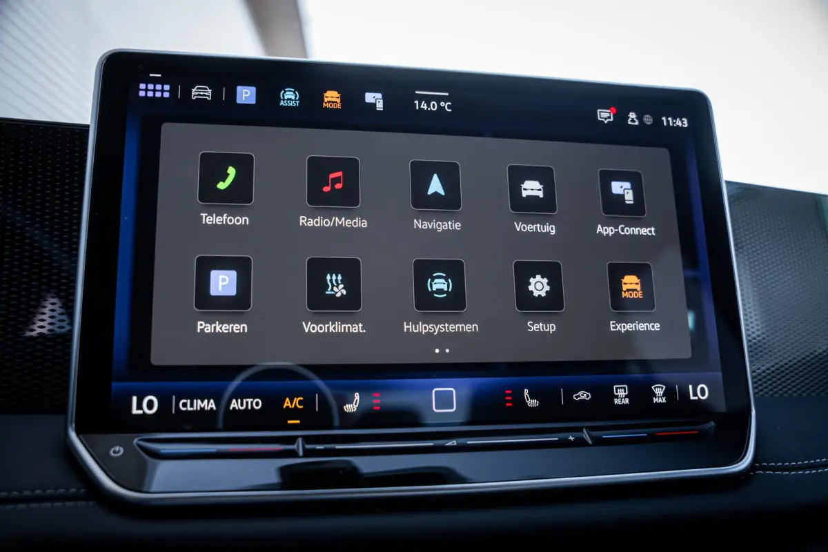 1.5 eTSI Life Edition | Achterbank verwarmd | Achteruitrijcamera | Apple Carplay/Android Auto|telefoonintegratie premium