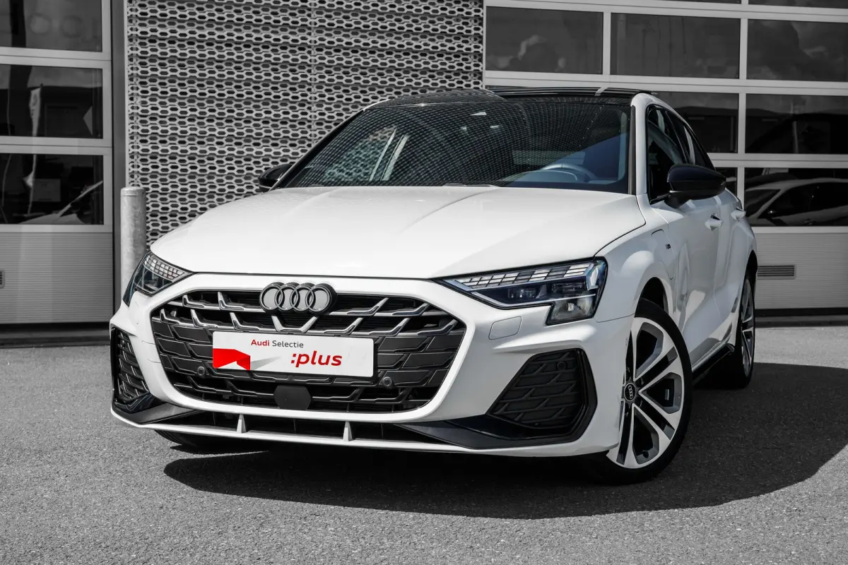 45 TFSI e S edition Competition | Carbon Spoiler | Panoramadak | Stoelverwarming | Achteruitrijcamera |