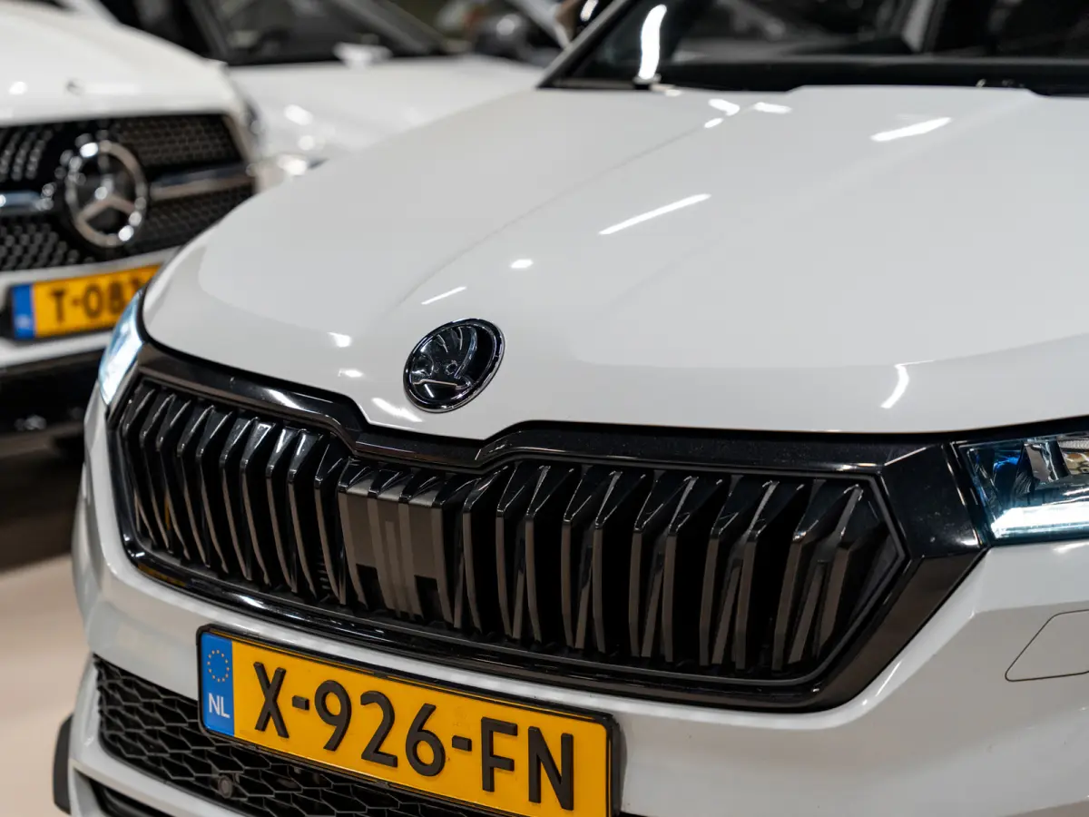 1.5 TSI DSG ACT Sportline, Facelift, Pano, ACC, Apple Carplay, Cam, PDC, Ambiënte Light, Clima, Voll Onderhouden