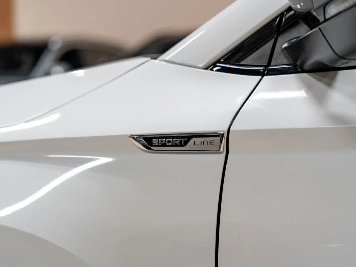 1.5 TSI DSG ACT Sportline, Facelift, Pano, ACC, Apple Carplay, Cam, PDC, Ambiënte Light, Clima, Voll Onderhouden