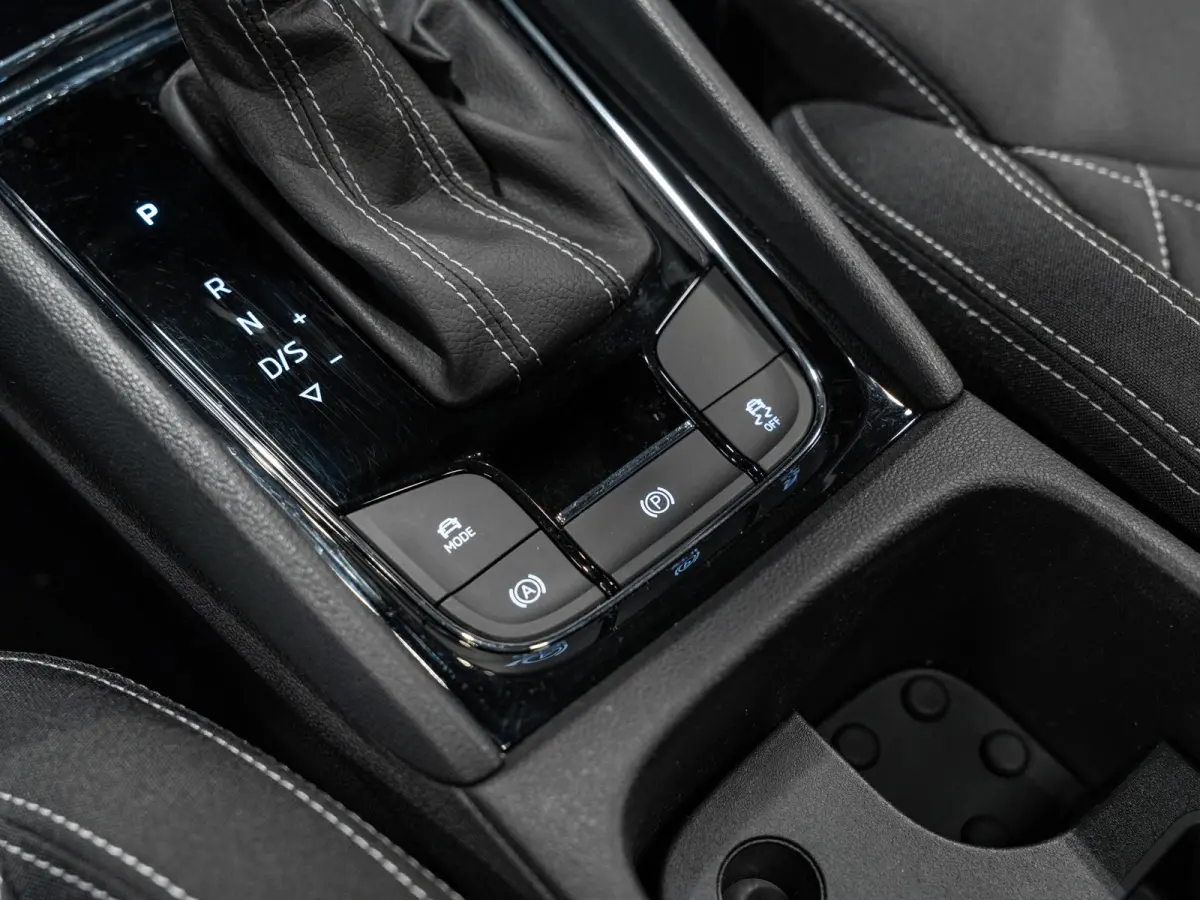 1.5 TSI DSG ACT Sportline, Facelift, Pano, ACC, Apple Carplay, Cam, PDC, Ambiënte Light, Clima, Voll Onderhouden