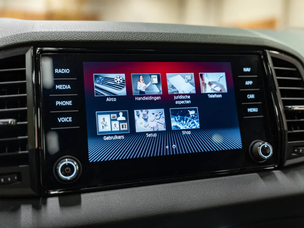 1.5 TSI DSG ACT Sportline, Facelift, Pano, ACC, Apple Carplay, Cam, PDC, Ambiënte Light, Clima, Voll Onderhouden