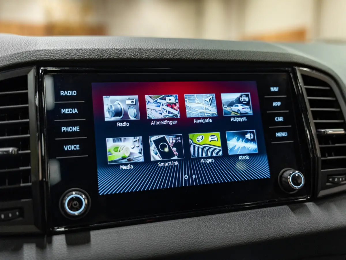 1.5 TSI DSG ACT Sportline, Facelift, Pano, ACC, Apple Carplay, Cam, PDC, Ambiënte Light, Clima, Voll Onderhouden
