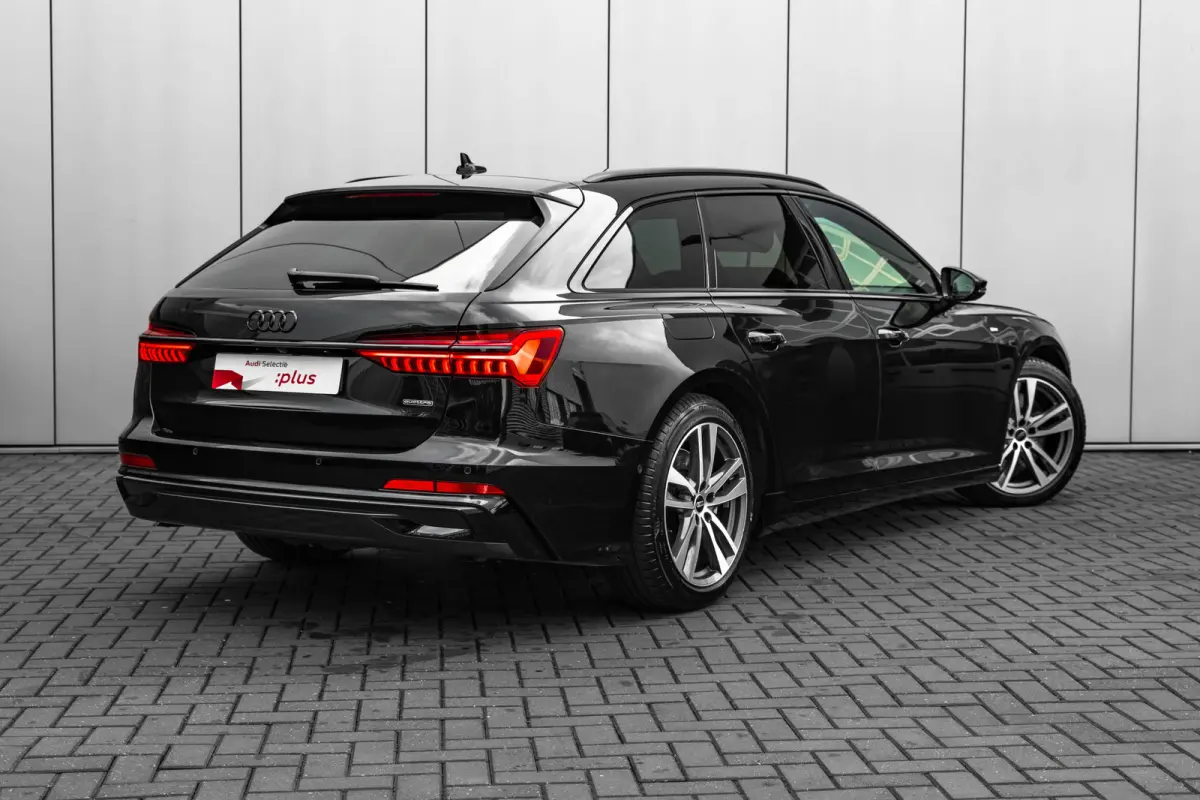 50 TFSI e quattro S edition Competition 299PK | 360 camera | Soft Close | Elek. stoelen incl geheugen | Head-up Display | Stoelverw. voor en achter |