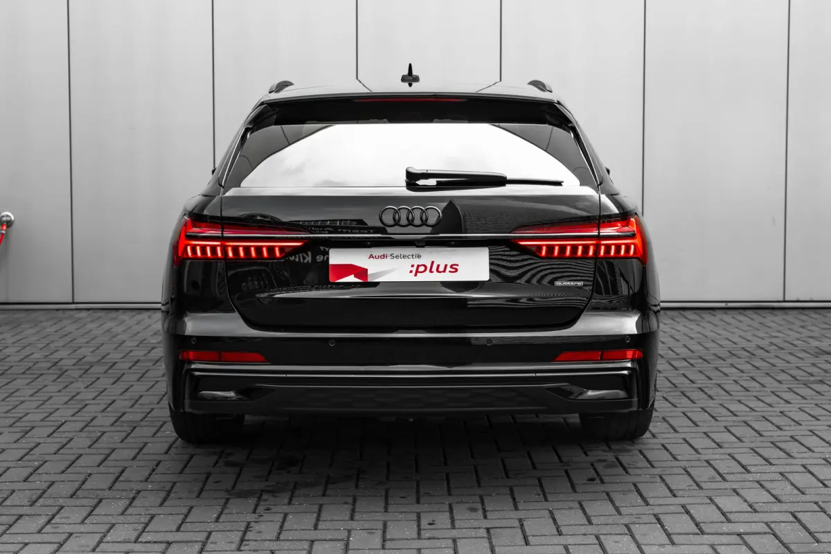 50 TFSI e quattro S edition Competition 299PK | 360 camera | Soft Close | Elek. stoelen incl geheugen | Head-up Display | Stoelverw. voor en achter |