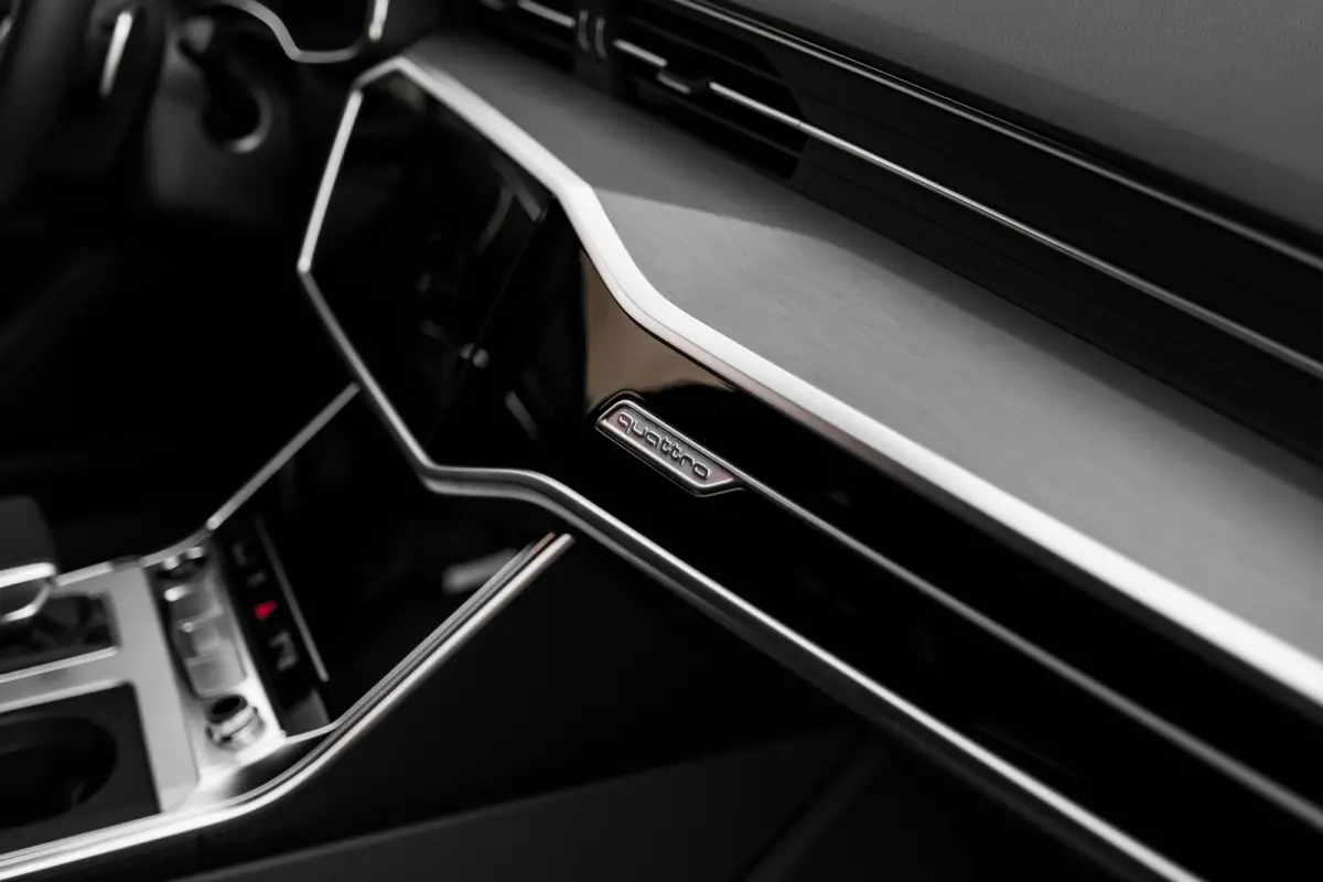 50 TFSI e quattro S edition Competition 299PK | 360 camera | Soft Close | Elek. stoelen incl geheugen | Head-up Display | Stoelverw. voor en achter |
