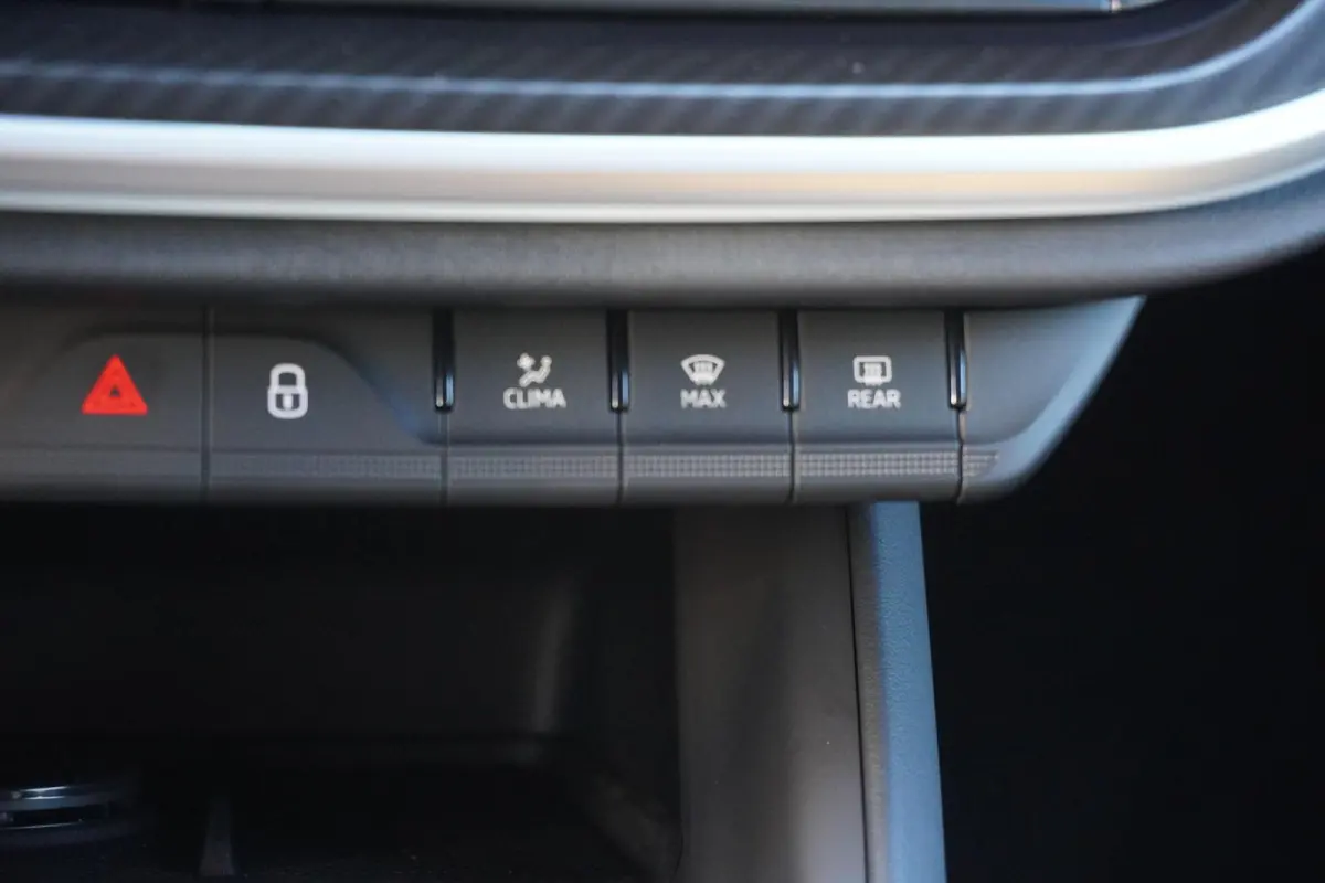 85 286pk Sportline | Trekhaak | Warmtepomp | Adaptief Onderstel | Head-up