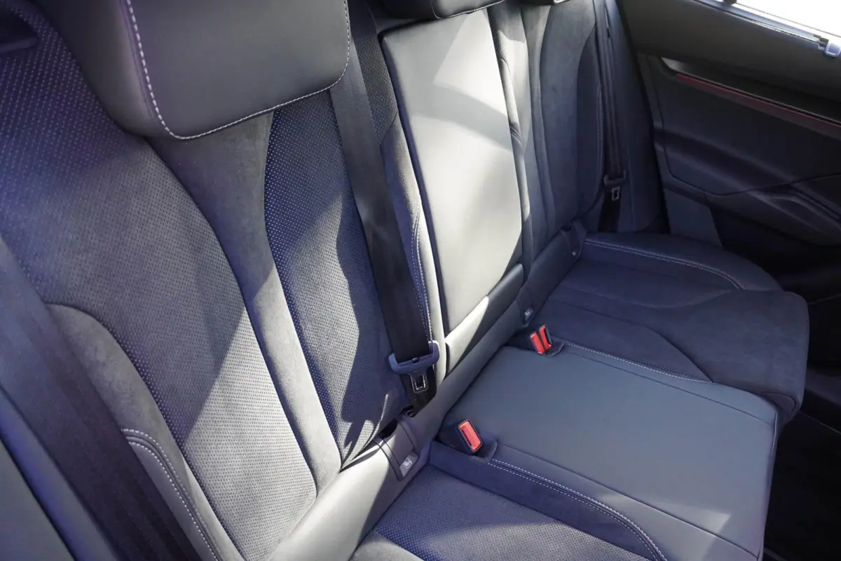 85 286pk Sportline | Trekhaak | Warmtepomp | Adaptief Onderstel | Head-up
