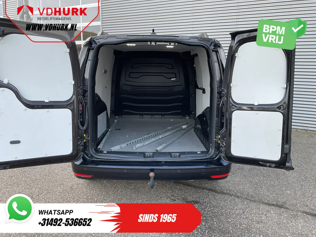 Maxi 2.0 TDI 125 pk DSG Aut. Black Edition LED/ Adapt.Cruise/ Leder/ Standkachel/ Carplay/ Stoelverw./ Virtual Cockpit/ Navi/ Airco/ Camera