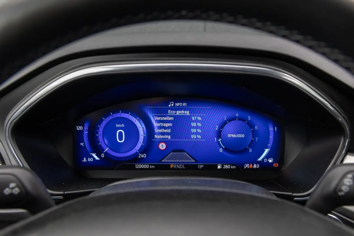 1.0 EcoBoost Titanium Automaat | 100% dealer o.h. | Adaptieve cruise | Trekhaak | Winter-pack | Elec. achterklep | Autom. inparkeren | Privacy-glass | Camera | All seazon banden | LED verlic