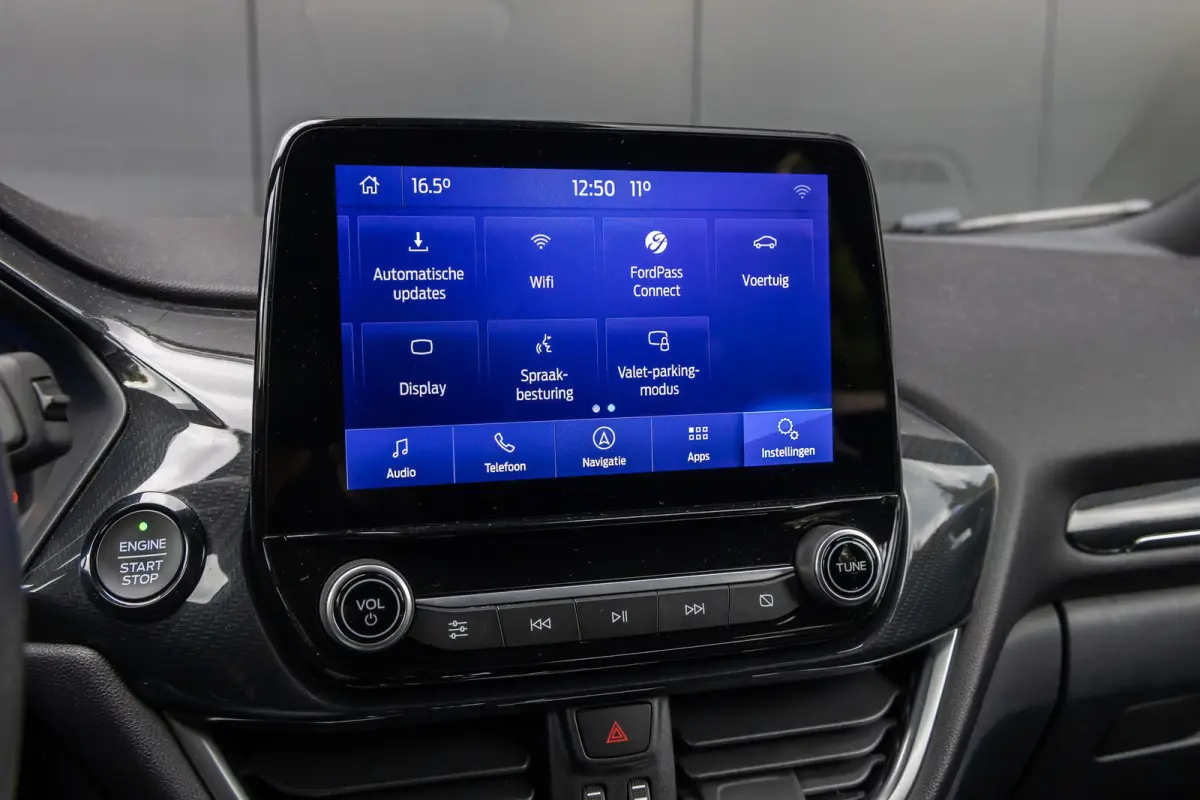 1.0 EcoBoost ST-Line | 100% dealer o.h. | Winter-pack | LED-verlichting | Privacy-glass | Apple carplay / Andriod auto | DAB