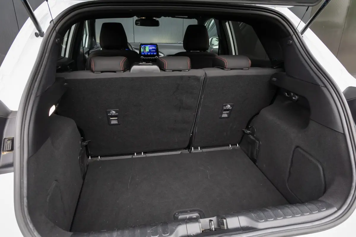 1.0 EcoBoost ST-Line | 100% dealer o.h. | Winter-pack | LED-verlichting | Privacy-glass | Apple carplay / Andriod auto | DAB