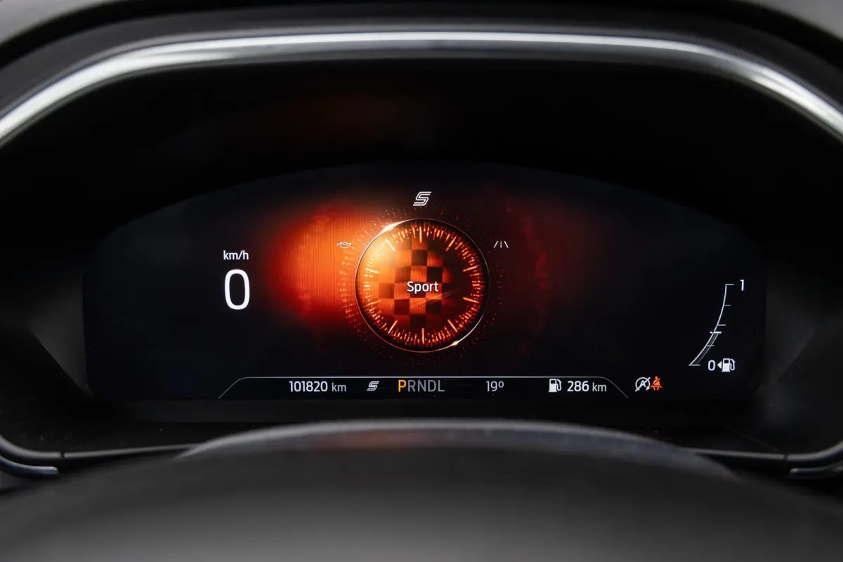 1.0 EcoBoost Titanium Automaat | Adaptieve cruise | Winter-pack | Afn. Trekhaak | Camera | Elec. achterklep | Dodehoek detectie | LED verlichting | Keyless entry | Privacy-glass